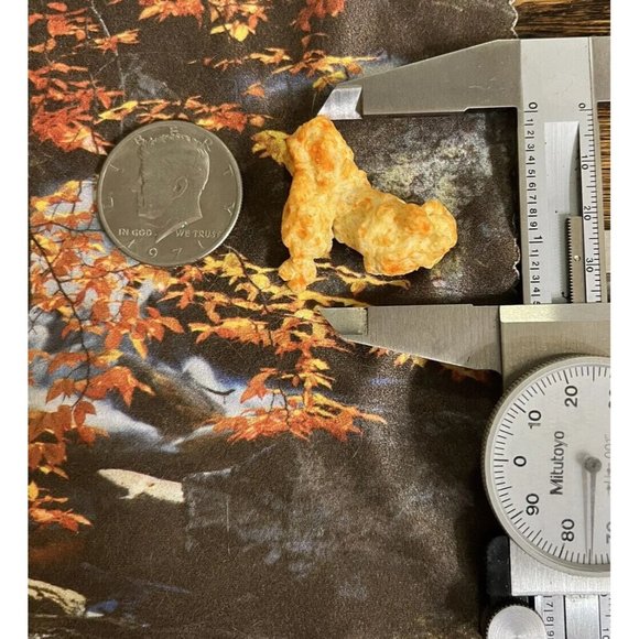 Harambe Shaped Cheeto One of a Kind Rare Collectible American History HTF NOS VG - Picture 6 of 8